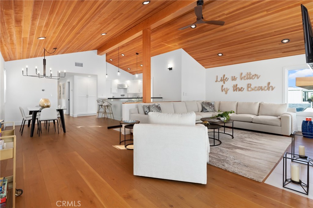 4823 River Ave