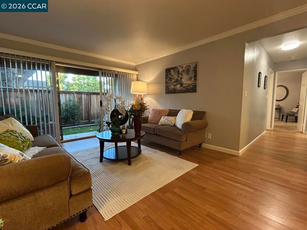 34 Massolo Dr DR B, Pleasant Hill CA 94523