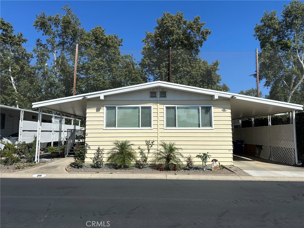 24921 Muirlands 26