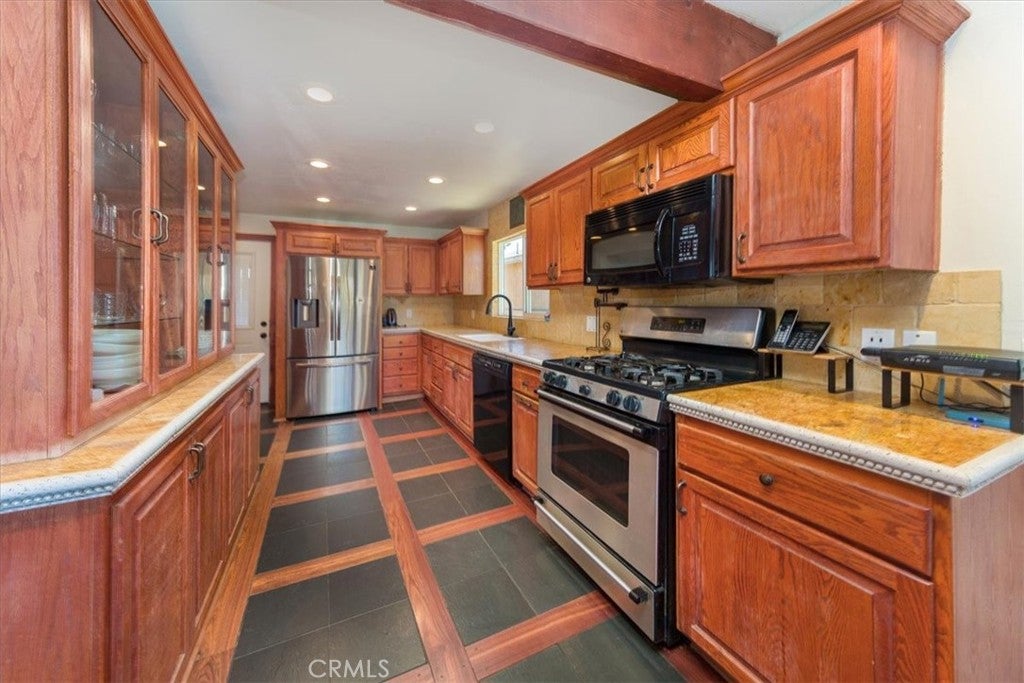 816 Sutter Court