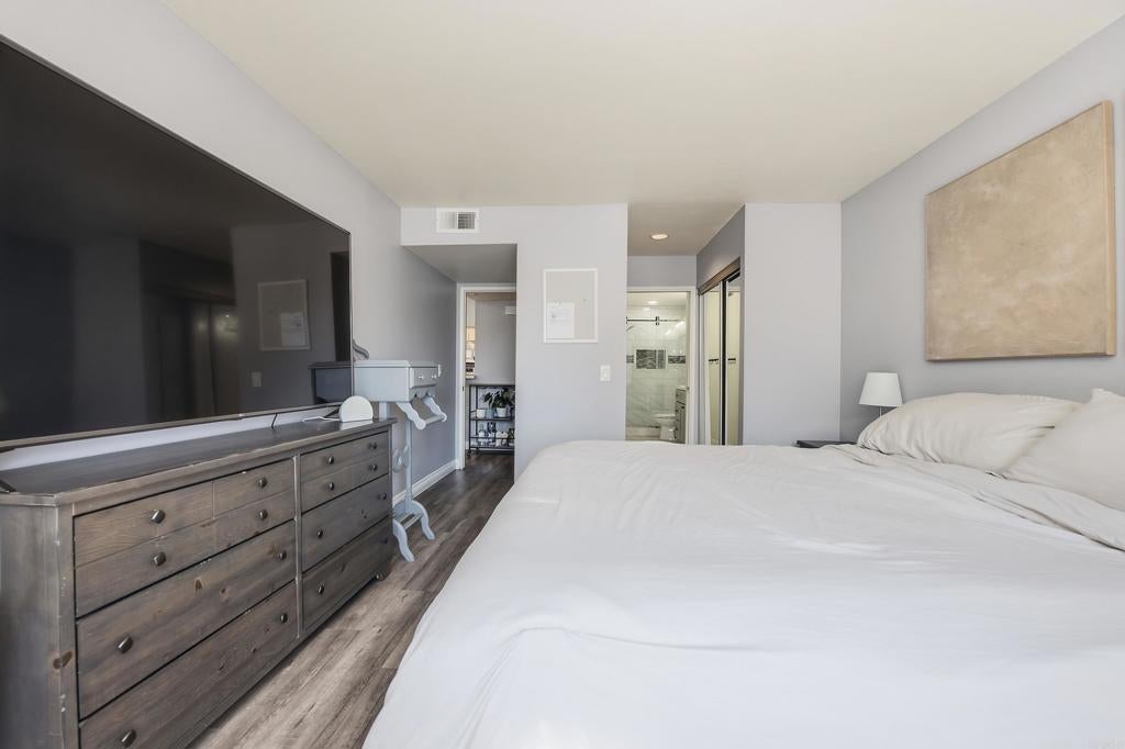 2035 Lakeridge Circle 102