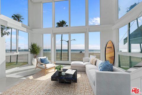 Photo of 2419 Ocean Front Walk, Venice, CA 90291 (MLS # 26835607)