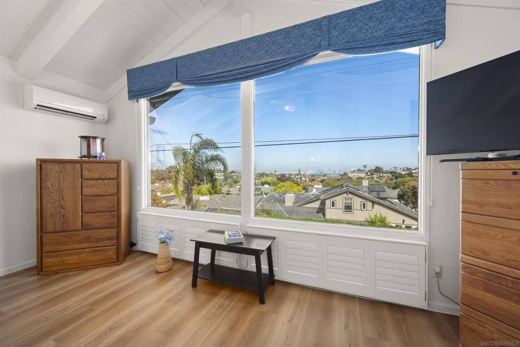 Ocean Beach - Residential