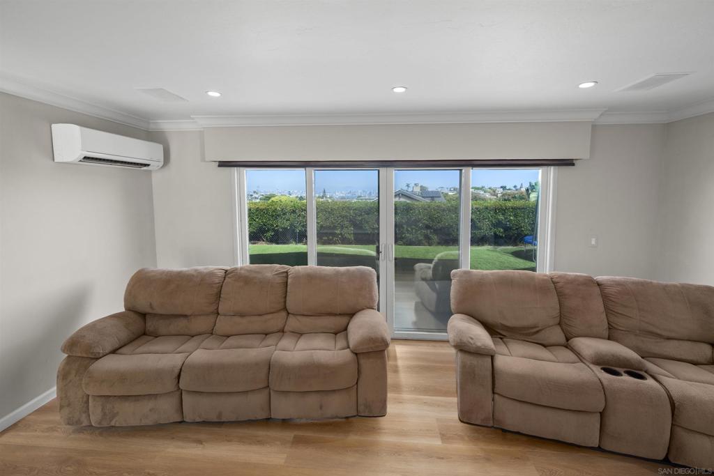Ocean Beach - Residential