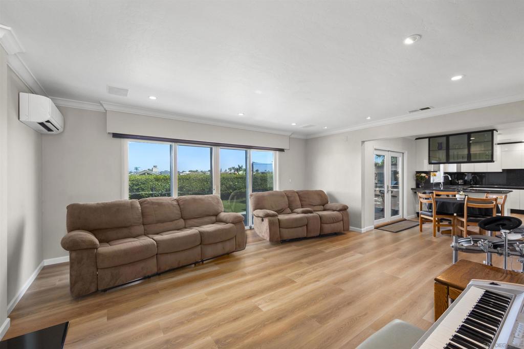Ocean Beach - Residential