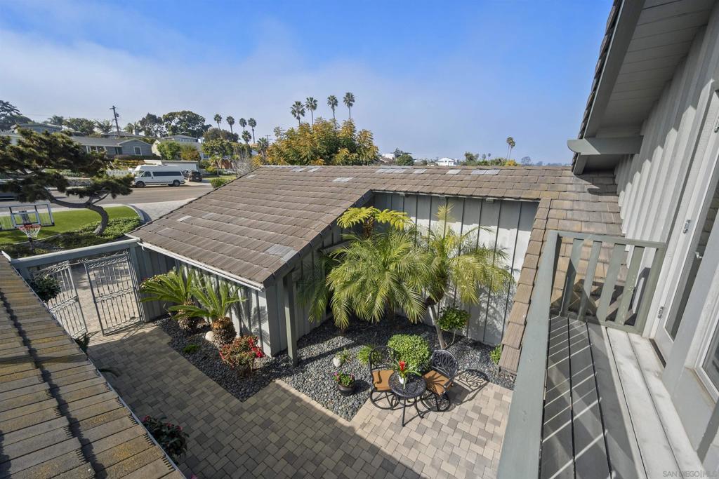 Ocean Beach - Residential