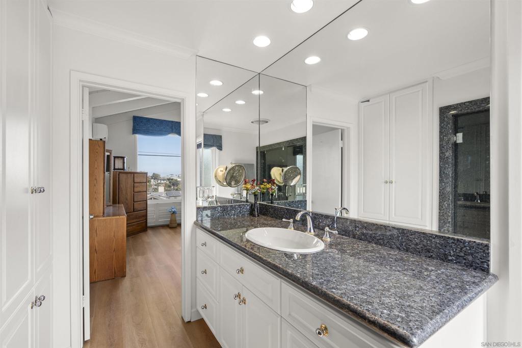 Ocean Beach - Residential