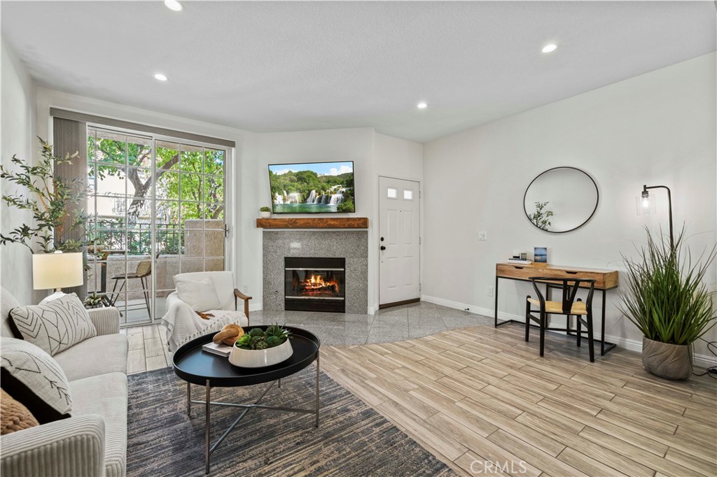 24143 Del Monte Drive 281