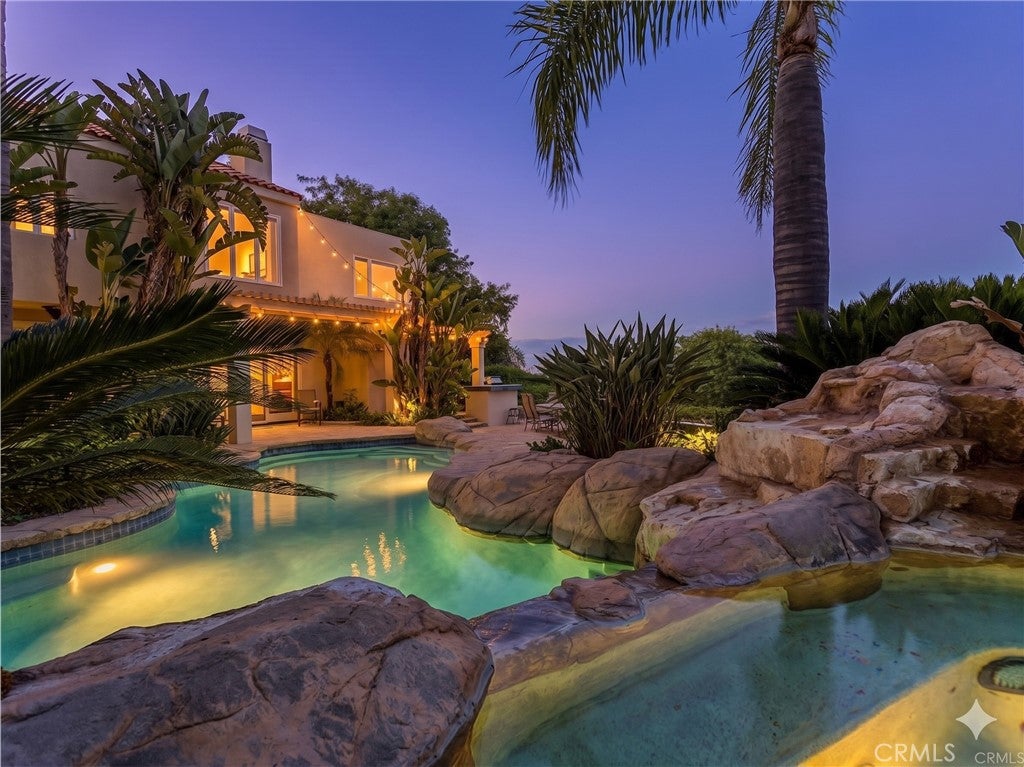 24142 Park Riviera