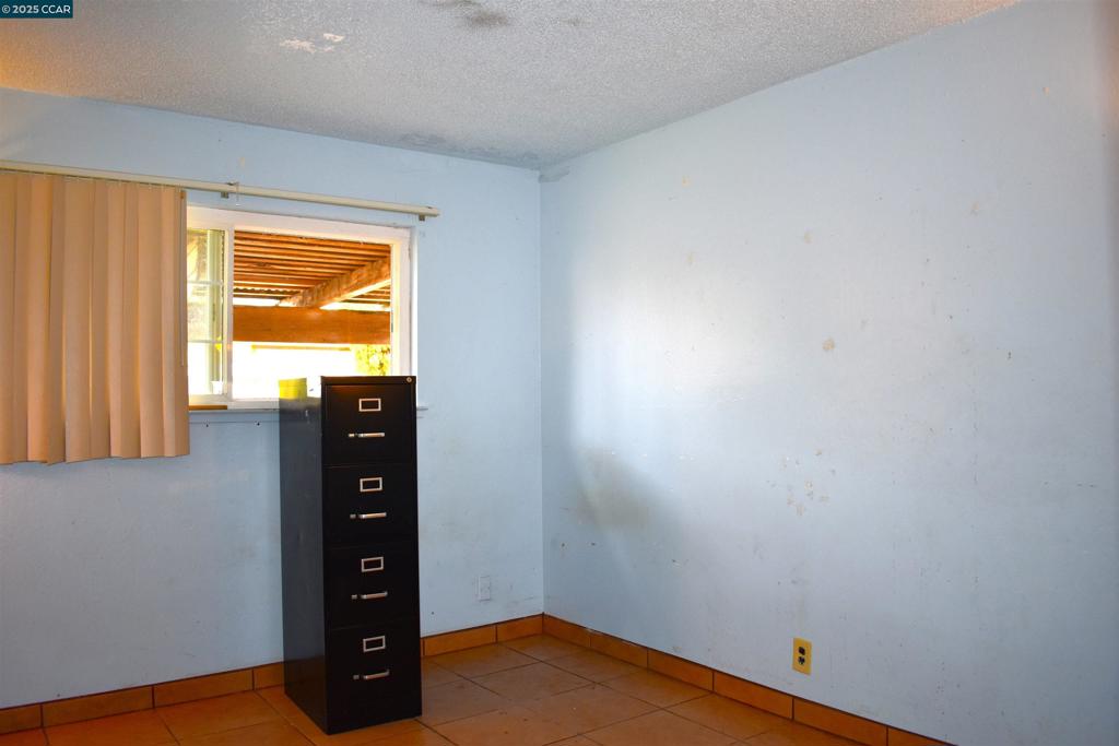 RIVER MEADOWS - Residential