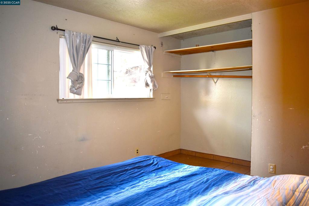 RIVER MEADOWS - Residential