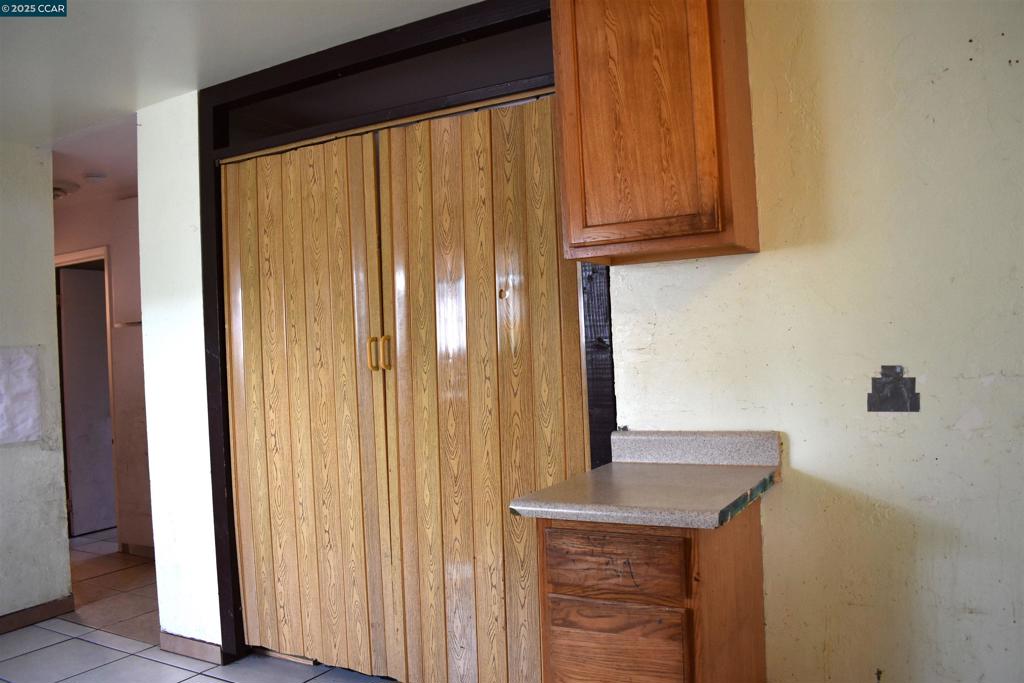 RIVER MEADOWS - Residential