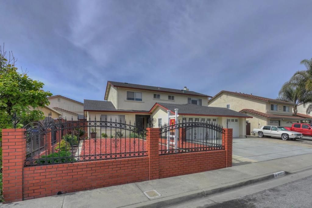 listing image 130729098946174449461