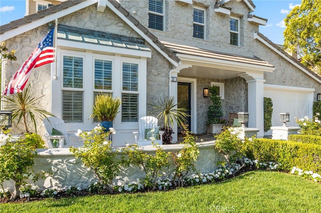 Photo of 2 Pointe Circle, Ladera Ranch, CA 92694 (MLS # OC26106650)