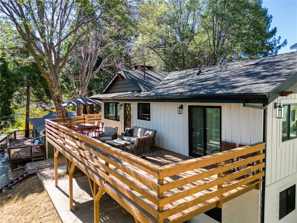 374 Dunant
