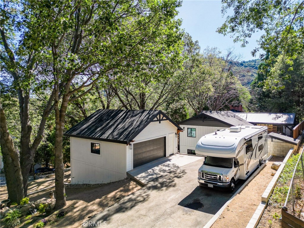 374 Dunant