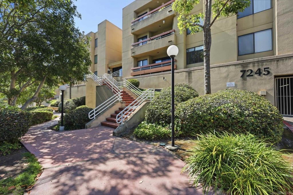 7245 Navajo RD D250, San Diego CA 92119