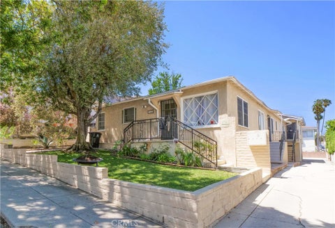 Photo of 1136 W 10th ST, San Pedro, CA 90731 (MLS # PV26110382)