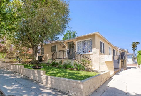 Photo of 1136 W 10th ST, San Pedro, CA 90731 (MLS # PV26110382)