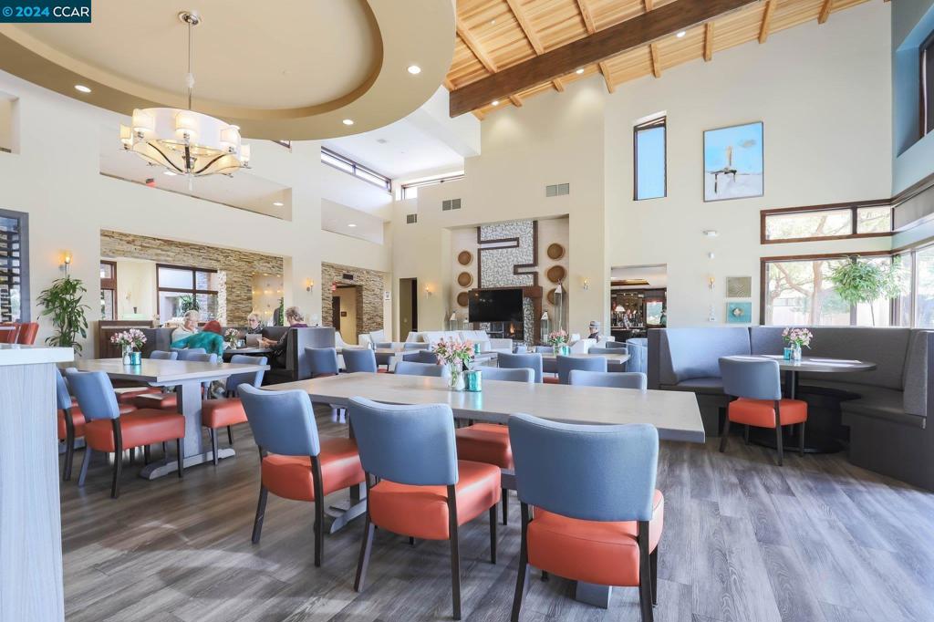 TRILOGY VINEYARDS - Residential