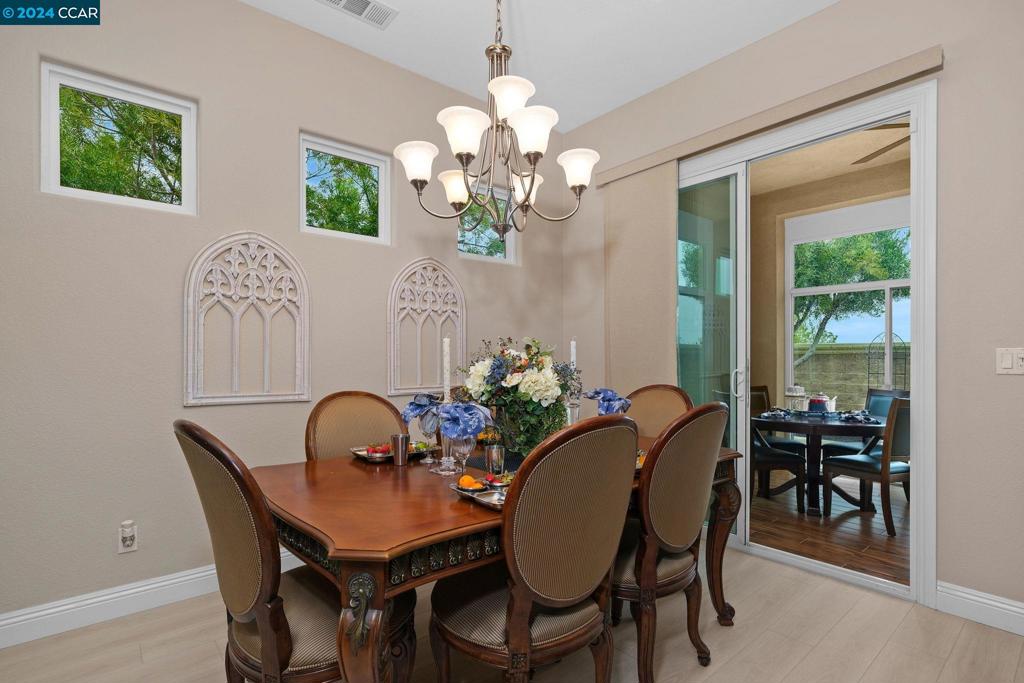 TRILOGY VINEYARDS - Residential