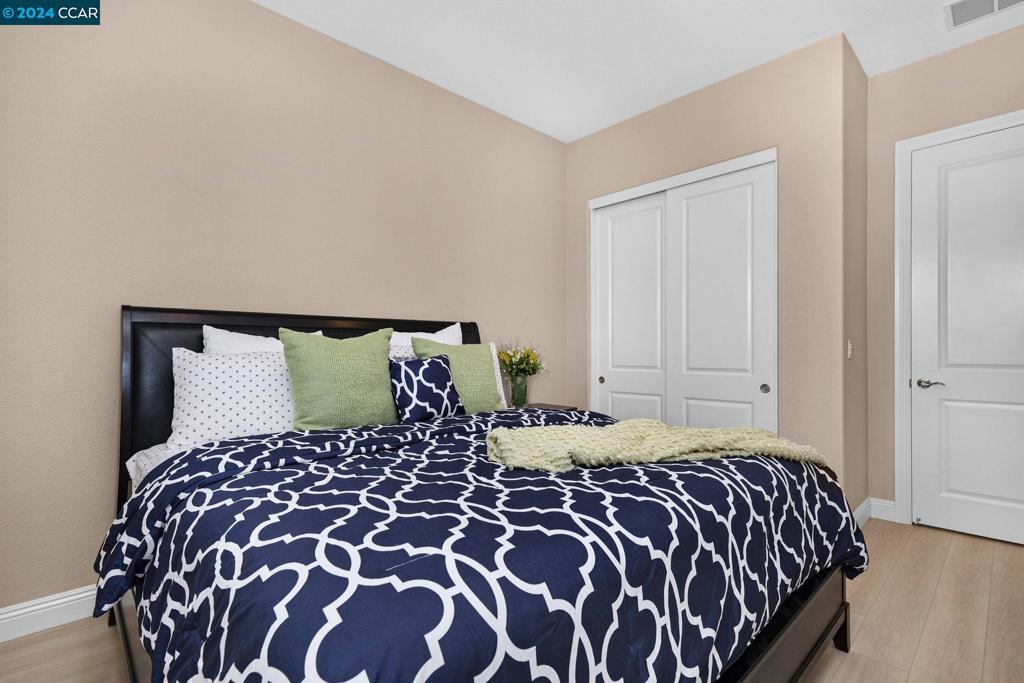 TRILOGY VINEYARDS - Residential