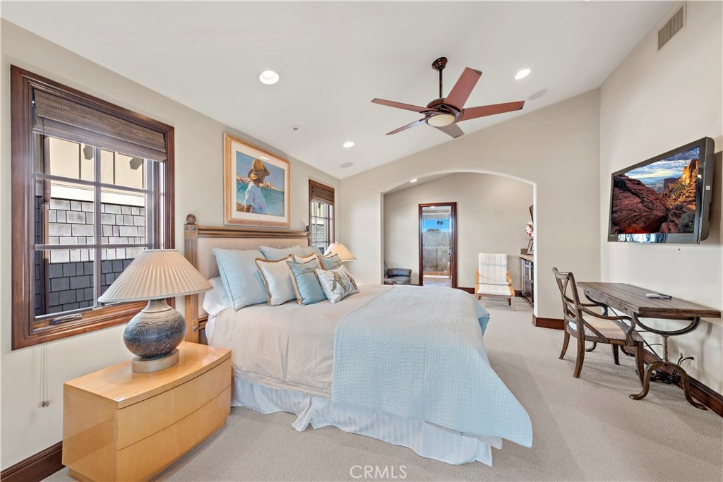 Balboa Coves (BLCV) - Residential Lease