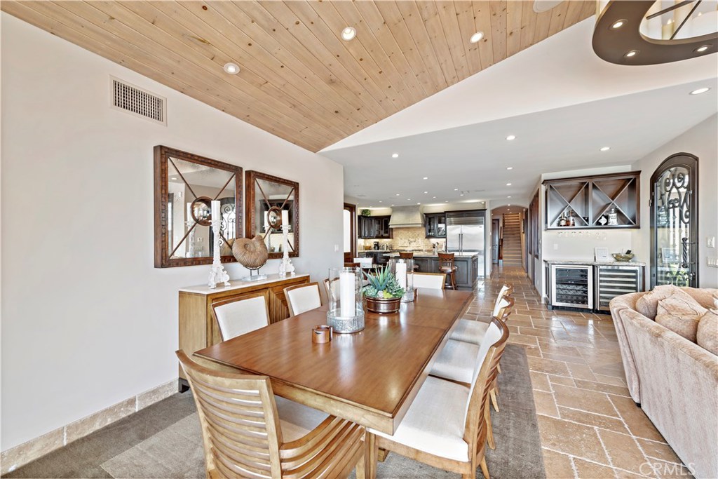 Balboa Coves (BLCV) - Residential Lease