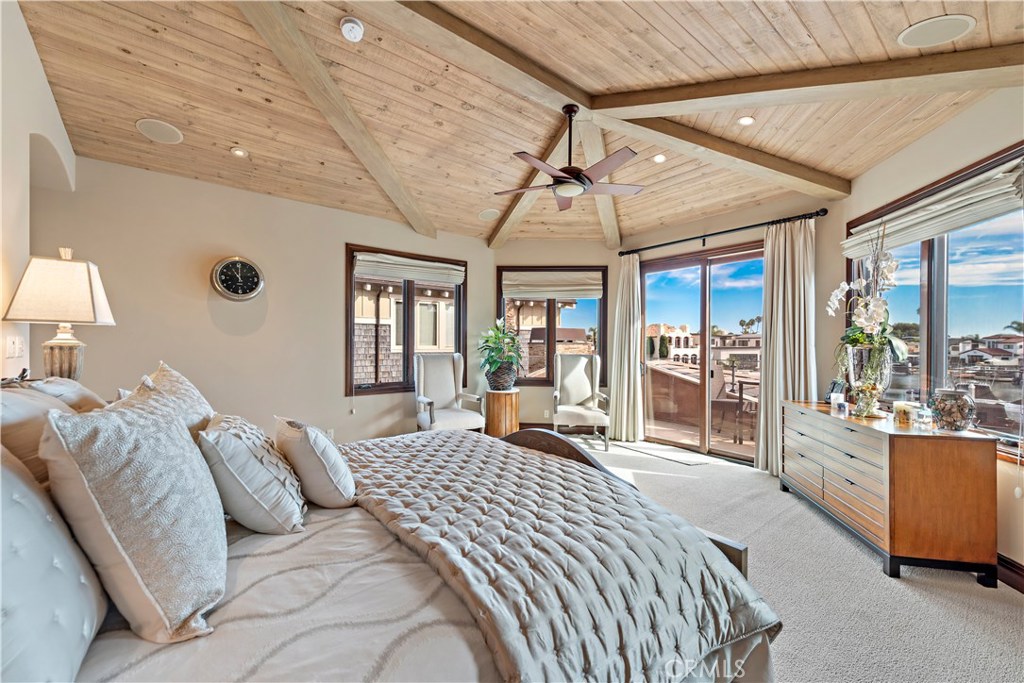 Balboa Coves (BLCV) - Residential Lease