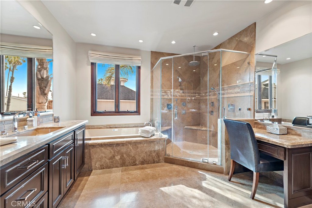 Balboa Coves (BLCV) - Residential Lease