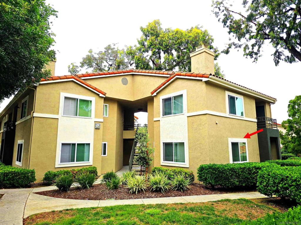 Completely remodeled downstairs end unit with no shared side walls! This home has been fully updated with new flooring, fresh paint and texture, modern cabinetry, and more. Features include a spacious walk-in closet and a full-size washer and dryer. The community offers resort-style amenities including a dog park, expansive greenbelt with mature trees, pool, spa/sauna, and a top-notch fitness center. Conveniently located near grocery stores, shopping, UTC Mall and Doyle Elementary School.