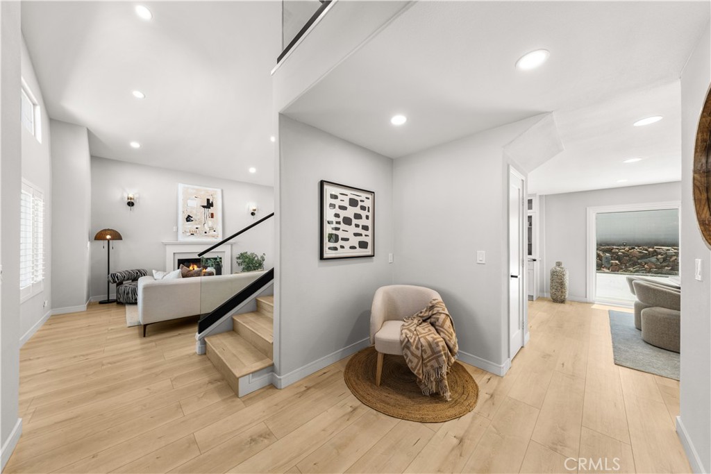 1135 Belbury Dr