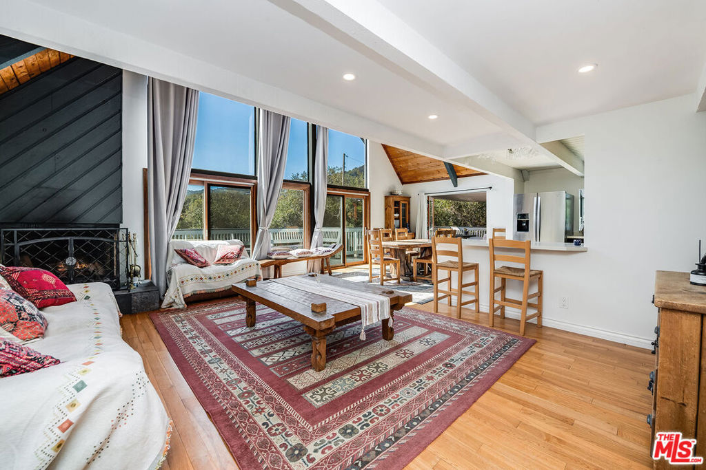 22012 Topanga School Road