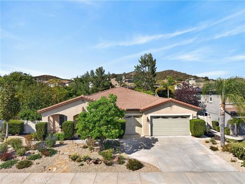 Photo of 27306 Sweetspire Terrace Place, Murrieta, CA 92562 (MLS # SW26109666)