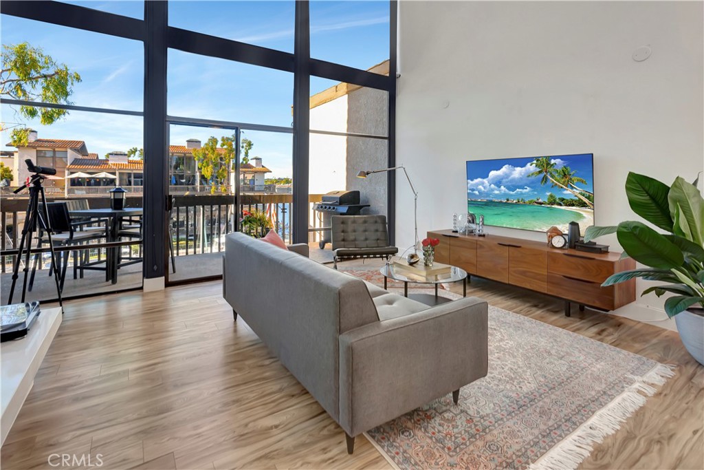Marina Pacifica (MRP) - Residential