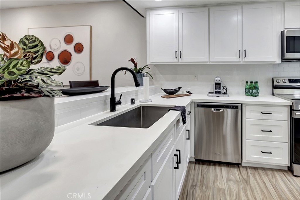 Marina Pacifica (MRP) - Residential
