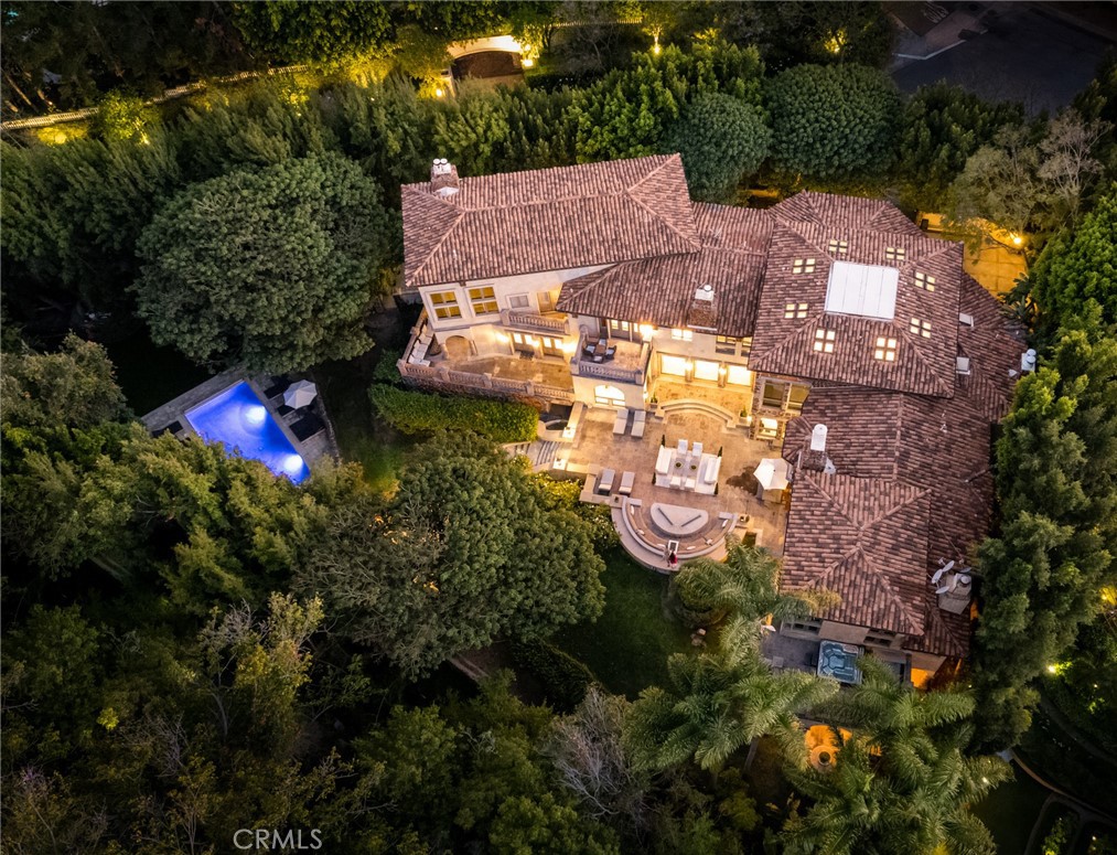 206 N Carolwood Drive
