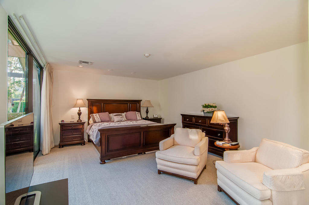 11 Wake Forest Court