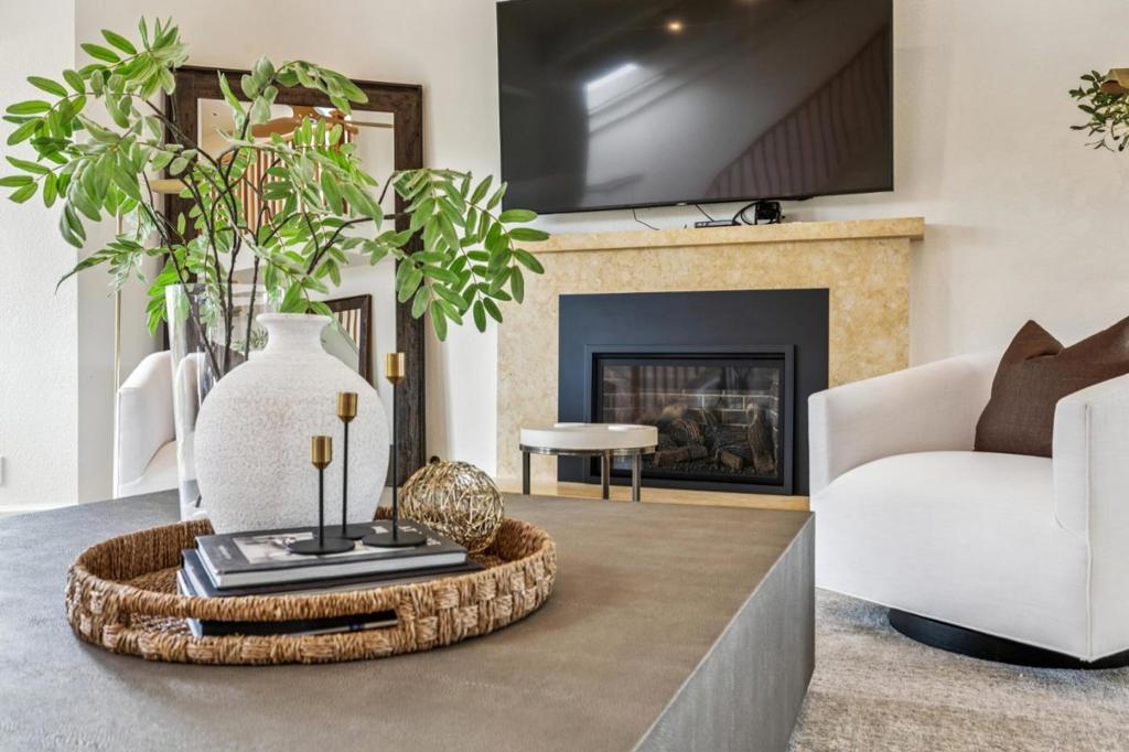 640 Marlin Court