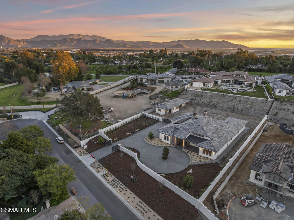 Camarillo, California, 93010, United States, 6 Bedrooms Bedrooms, ,7 BathroomsBathrooms,Residential,Active,2013156