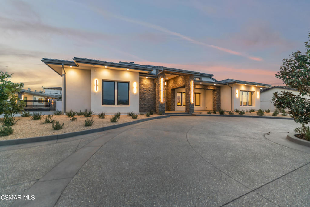 Camarillo, California, 93010, United States, 6 Bedrooms Bedrooms, ,7 BathroomsBathrooms,Residential,Active,2013156