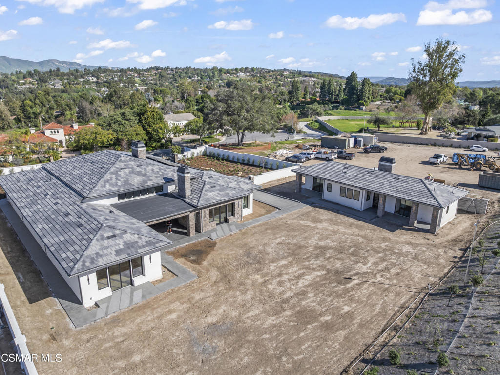 Camarillo, California, 93010, United States, 6 Bedrooms Bedrooms, ,7 BathroomsBathrooms,Residential,Active,2013156