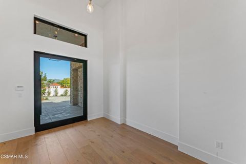 Tiny photo for 532 Corte Corrida, Camarillo, CA 93010 (MLS # 226000055)