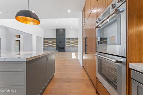 Tiny photo for 532 Corte Corrida, Camarillo, CA 93010 (MLS # 226000055)