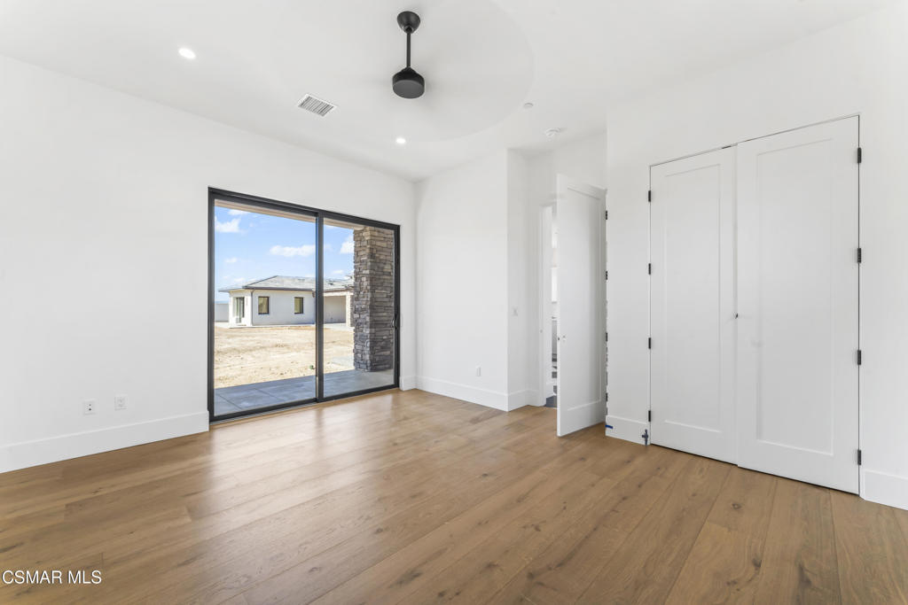 Camarillo, California, 93010, United States, 6 Bedrooms Bedrooms, ,7 BathroomsBathrooms,Residential,Active,2013156
