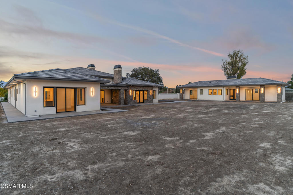 Camarillo, California, 93010, United States, 6 Bedrooms Bedrooms, ,7 BathroomsBathrooms,Residential,Active,2013156