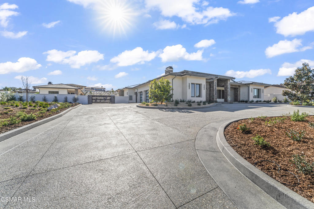 Camarillo, California, 93010, United States, 6 Bedrooms Bedrooms, ,7 BathroomsBathrooms,Residential,Active,2013156