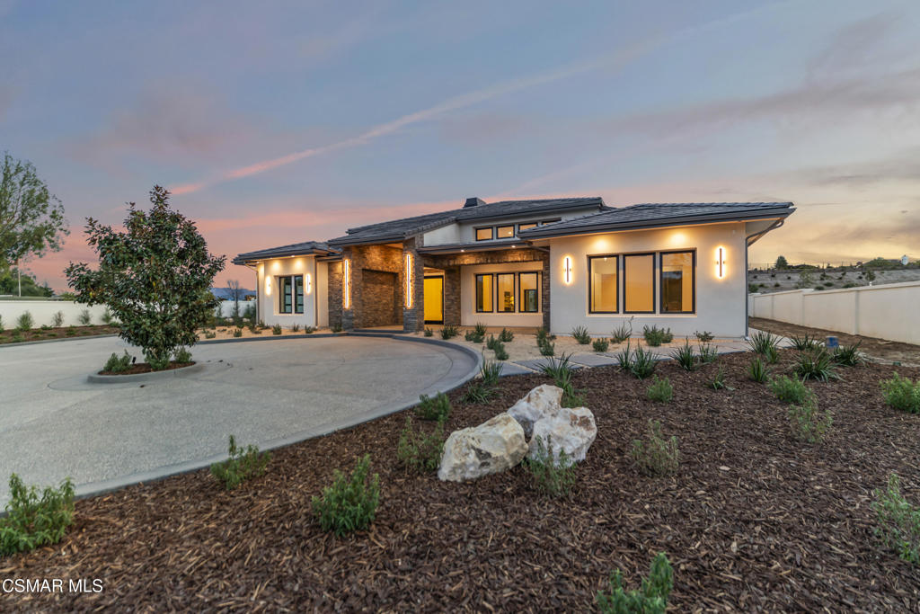 Camarillo, California, 93010, United States, 6 Bedrooms Bedrooms, ,7 BathroomsBathrooms,Residential,Active,2013156