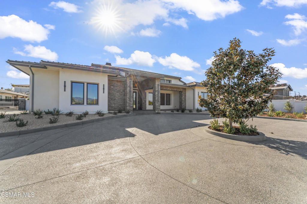 Camarillo, California, 93010, United States, 6 Bedrooms Bedrooms, ,7 BathroomsBathrooms,Residential,Active,2013156