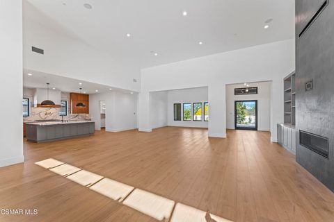 Tiny photo for 532 Corte Corrida, Camarillo, CA 93010 (MLS # 226000055)